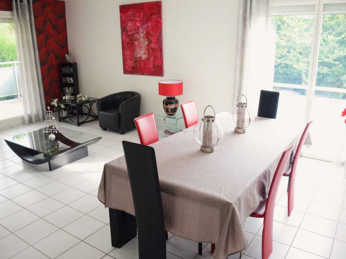 Vente Appartement 105m² 4 Pièces à Saint-Priest-en-Jarez (42270) - 3G Immobilier