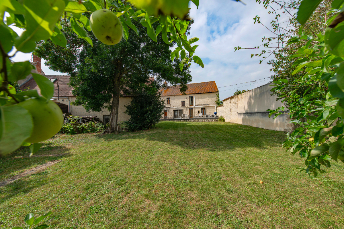 Photo mobile 2 | Beaumont du gatinais (77890) | Maison de 197.00 m² | Type 6 | 249900 € |  Référence: 193286JC